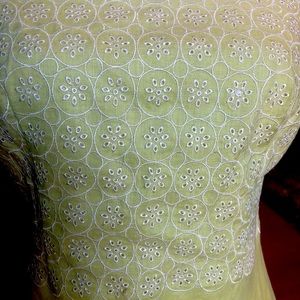 SOLD! Ann Taylor Beautiful Dress 👗